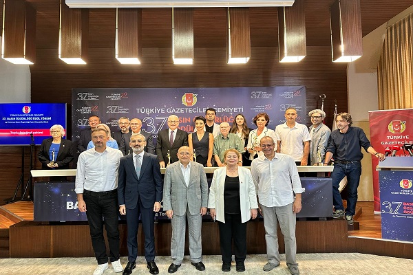 TGC ödülleri sahiplerini buldu: ‘Basın özgürlüğü lütuf değildir’