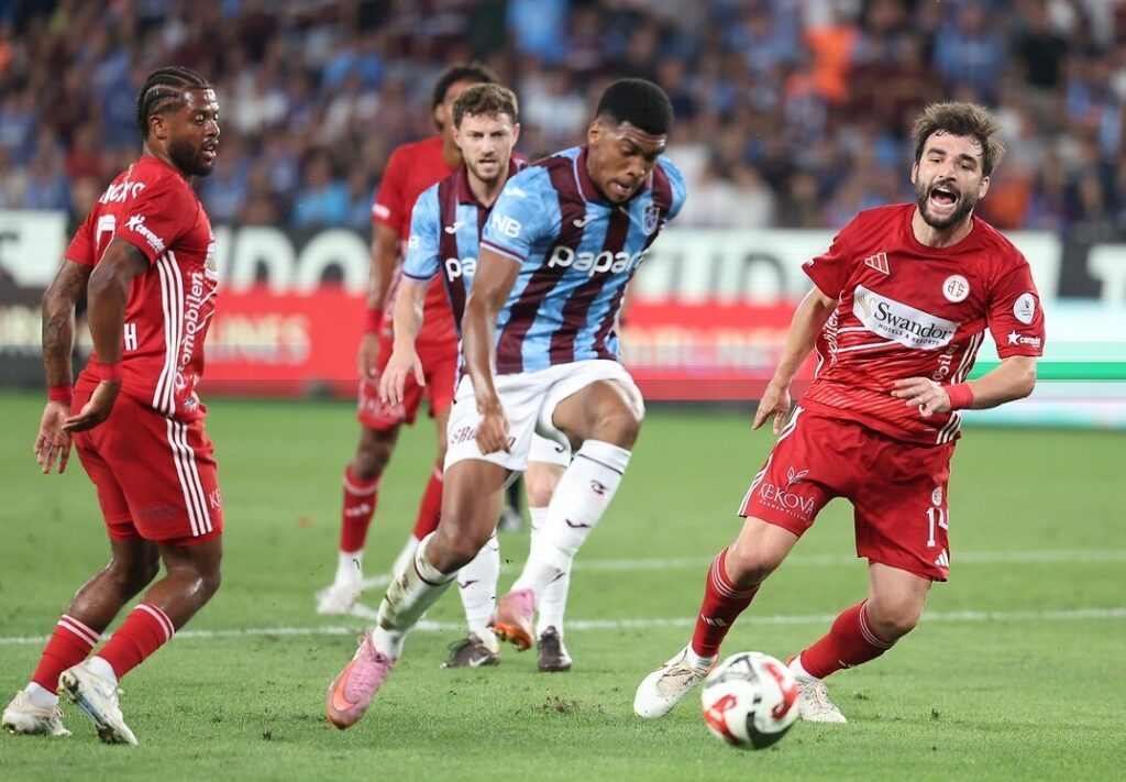 Trabzonspor, Antalyaspor