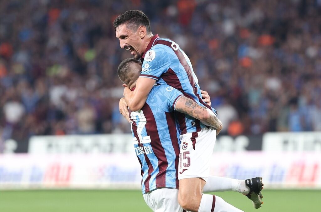 Trabzonspor sevinç, Savic