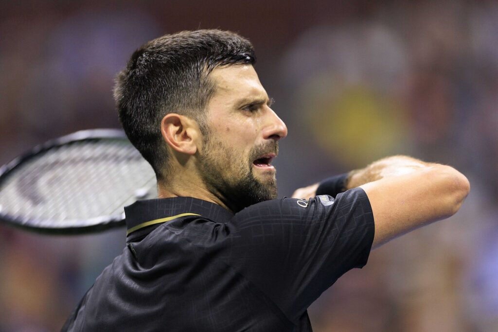 Lacoste 92 yıllık kuralını Djokovic için bozdu: Yeni logolu tasarım hazırladı