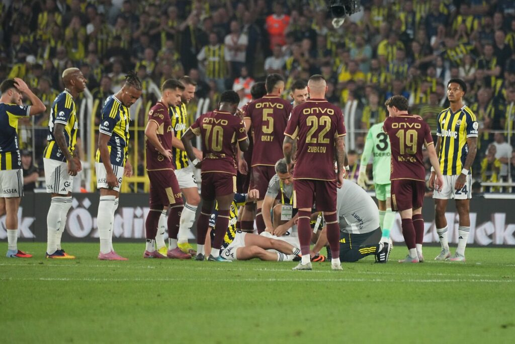 Fenerbahçe, Trabzonspor