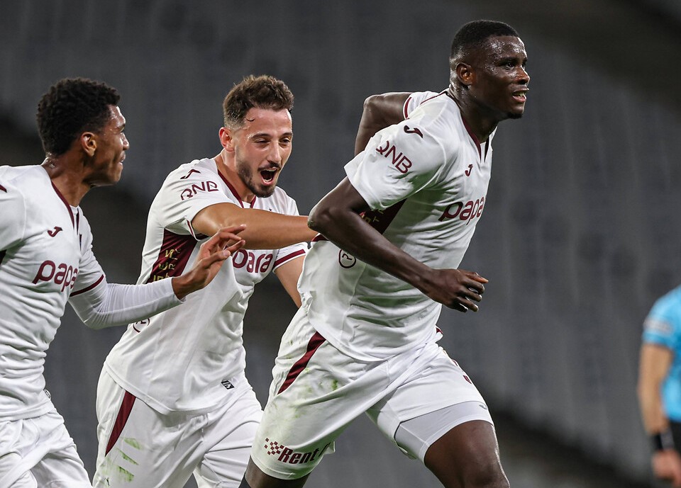 Trabzonspor, 7 gollü düellodan galip çıkmayı başardı