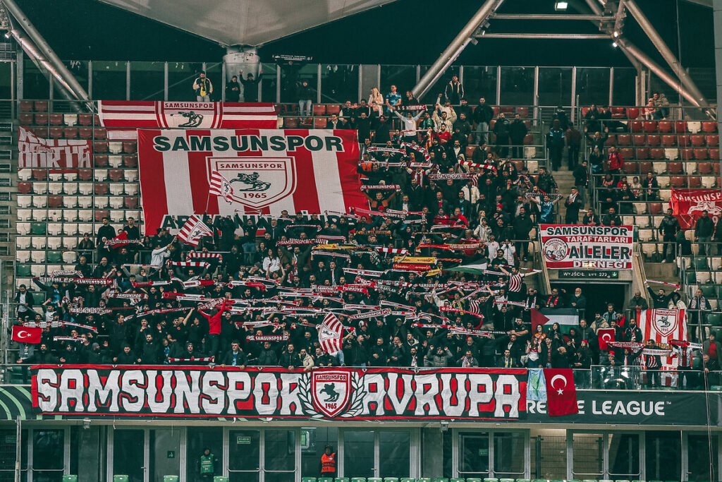 Samsunspor taraftarı, Legia Varşova