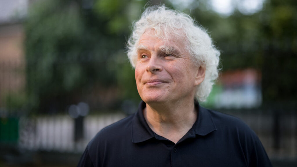 Simon Rattle’a ikinci kez “Yılın Sanatçısı” unvanı