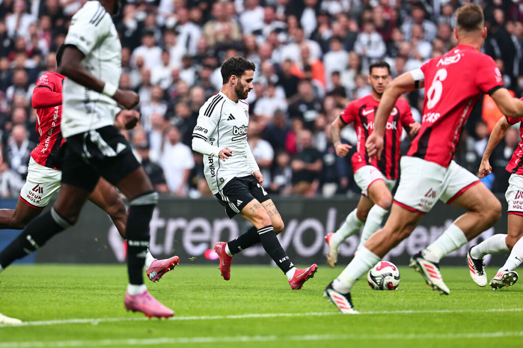 Beşiktaş, Gençlerbirliği, Rafa Silva