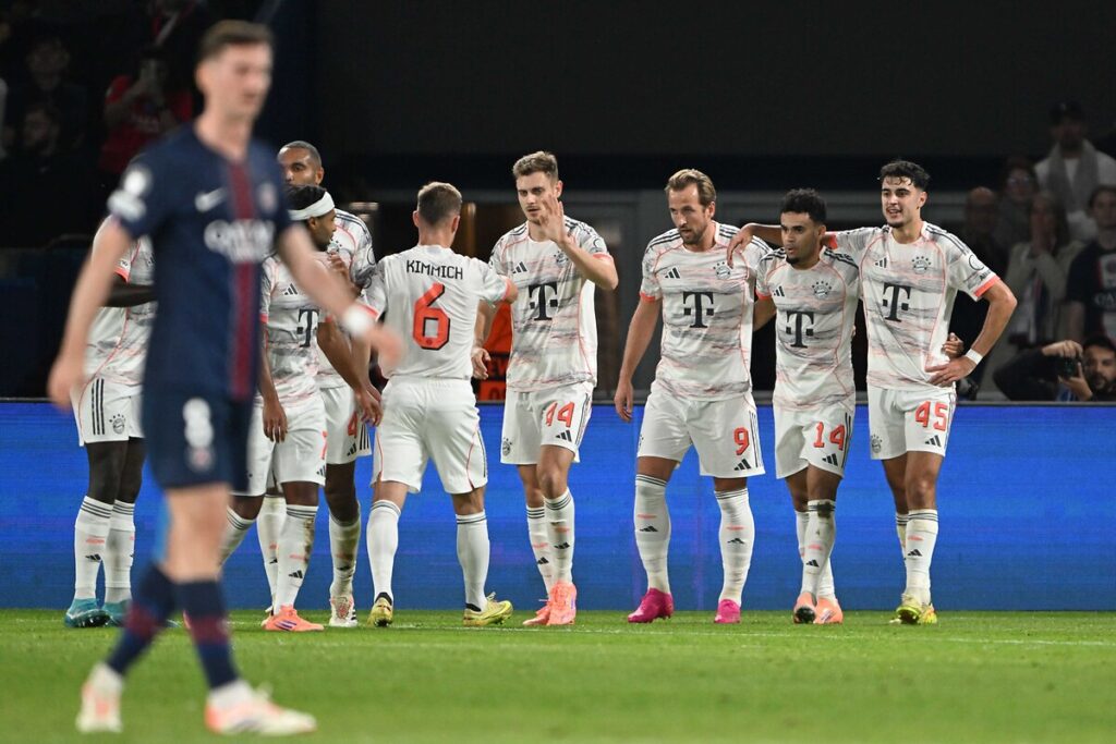 Bayern Münih, Paris Saint Germain, PSG
