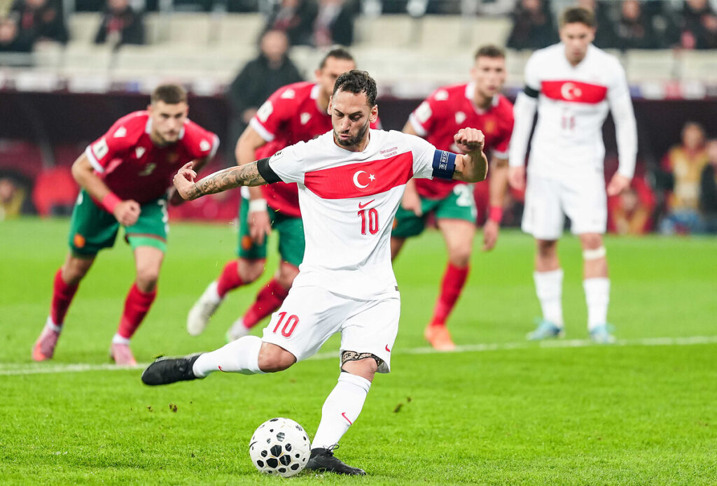 Hakan Çalhanoğlu, Milli Takım, penaltı