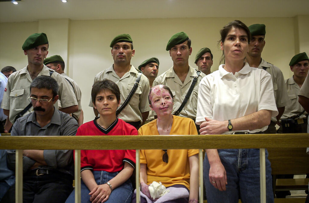 ‘Hayata Dönüş’ katliamı davasında tüm suçlamalar 25 yıl sonra düşürüldü