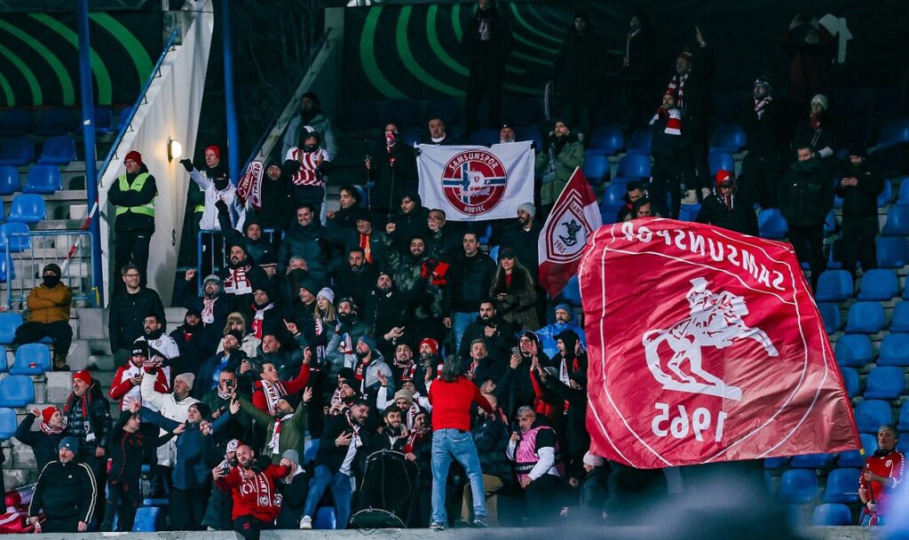 Samsunspor taraftarları