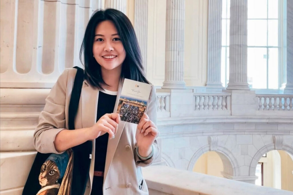 Sürgündeki Hong Konglu aktivist, taciz kampanyasının kurbanı