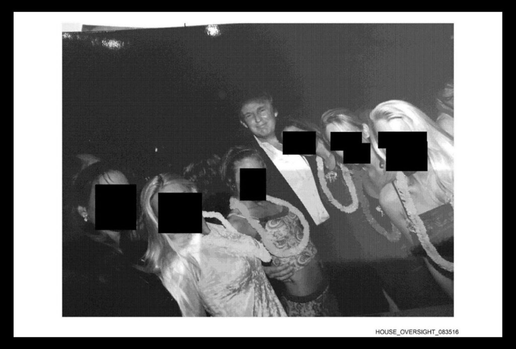 Epstein arşivinden ilk kareler ortaya çıktı: Fotoğraflarda Trump ve Clinton da var