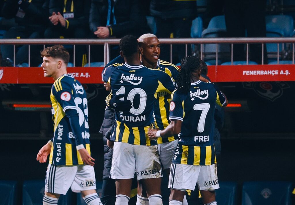 fENERBAHÇE