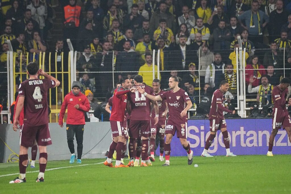 Göztepe, Fenerbahçe, sevinç