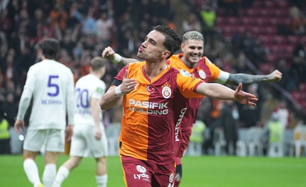Yunus Akgün, Galatasaray